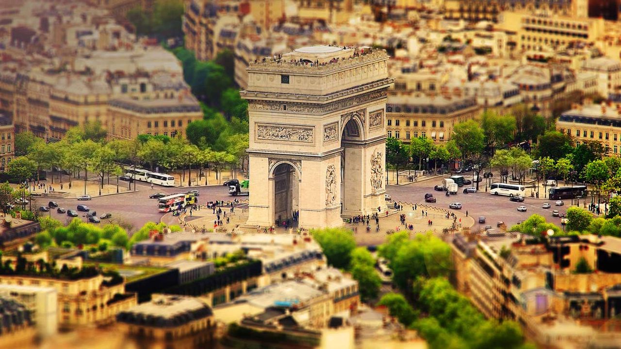 値下げ　フランス街の風景 エトワール凱旋門　人気の高級油彩画 横90×縦67 値下げ フランス街の風景 エトワール凱旋門 人気の高級油彩画 横