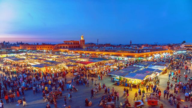 Place Jemaa el-Fna à Marrakech, Maroc