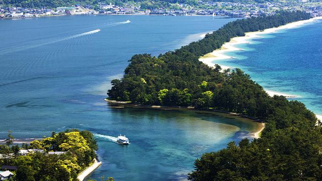 3585 外国切手 タンザニア 1995年 サンゴ礁の動物 海の生物  シリーズ ザンジバル諸島のケンドワ村, タンザニア - Bing Gallery · Peapix