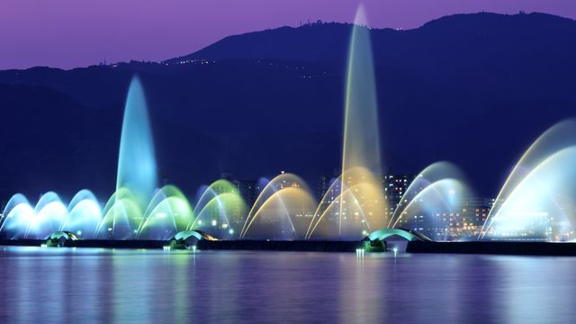 「びわこ花噴水」滋賀, 琵琶湖
