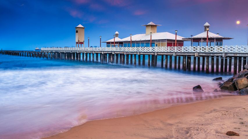 A 'bridge' to the sea