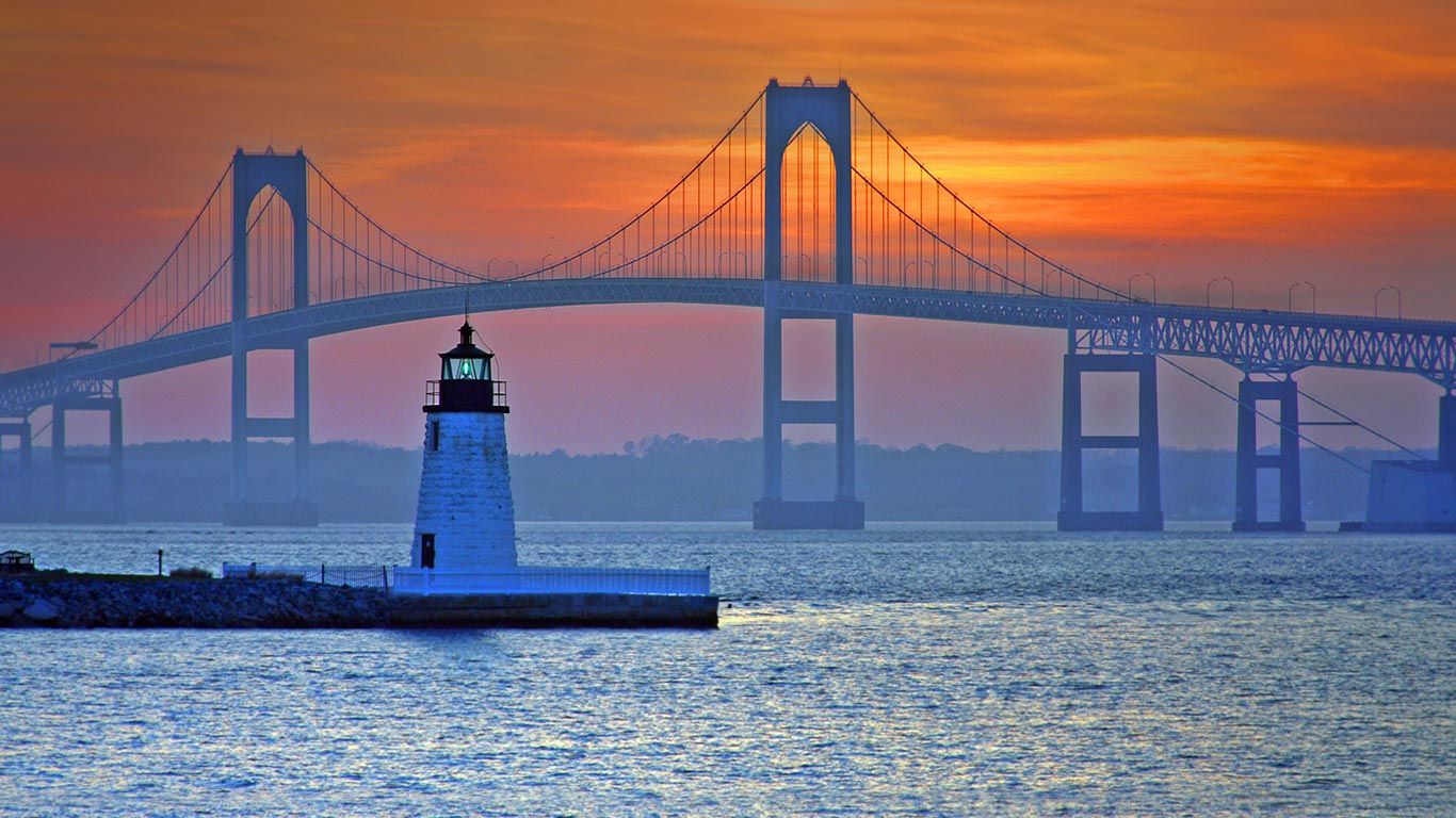 Claiborne Pell Newport Bridge And Newport Harbor Light In Newport ...