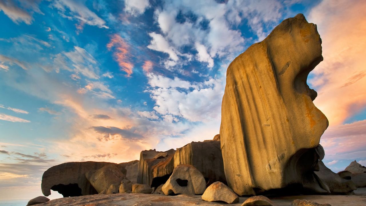 Sunrise over Remarkable Rocks at Kangaroo Island, South Australia