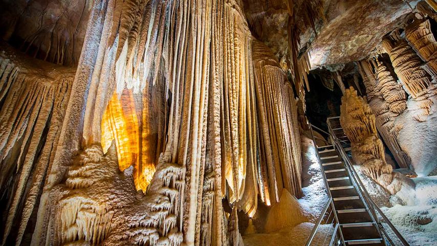 Jenolan Caves, New South Wales, Australia 