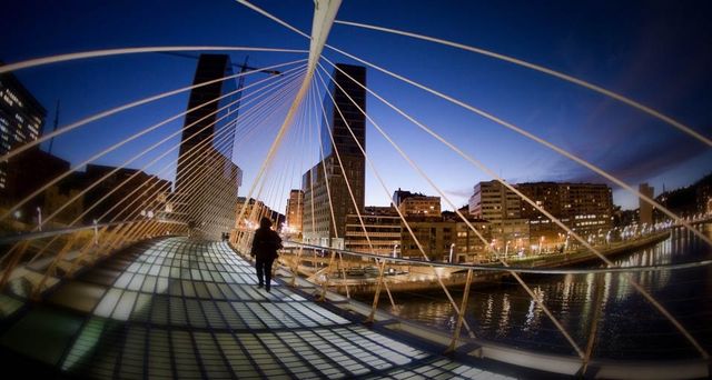 Puente Zubizuri  in Bilbao, Spain