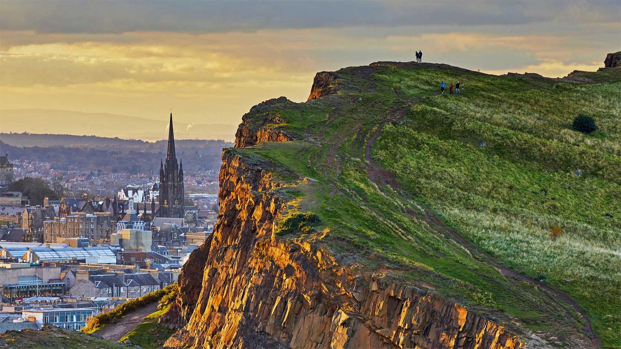 Salisbury Crags in Holyrood Park overlooking Edinburgh, Scotland
