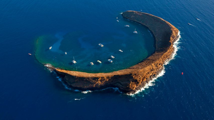 Molokini Crater, Maui, Hawaii - Bing Gallery