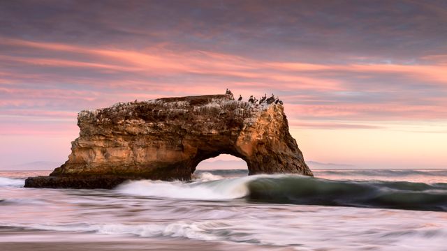ナチュラル・ブリッジ・ステート・ビーチ, 米国 カリフォルニア州
