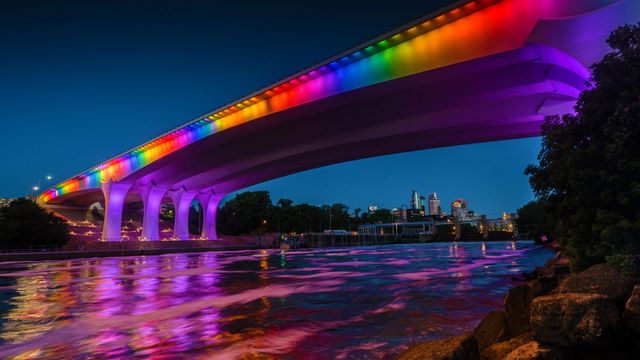 P.MONTEZIN、PAYSAGE、海外版超希少レゾネ I-35W ミシシッピ川橋のレインボー・ライトアップ」米国ミネソタ