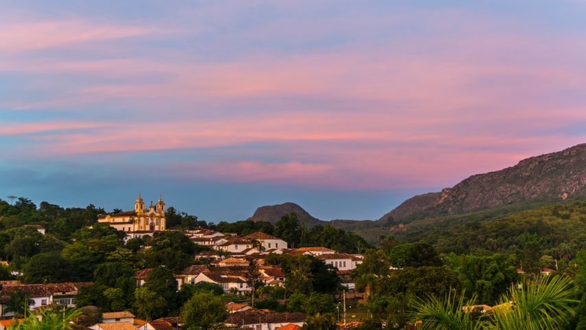 Vista aérea ao nascer do sol em Tiradentes, Minas Gerais