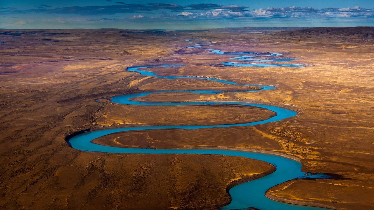Santa Cruz River, Patagonia, Argentina