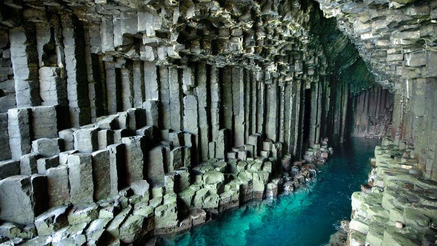 The singing sea cave