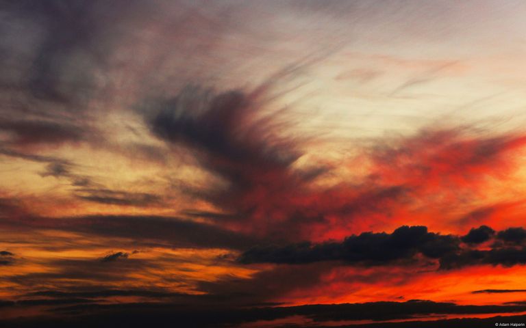 Community Showcase Dramatic Skies 2 Windows Theme
