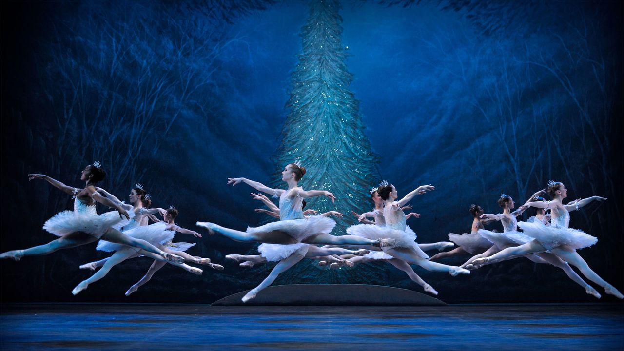 Production 2016 de Casse-Noisette par l’English National Ballet au London Coliseum, Londres, Angleterre