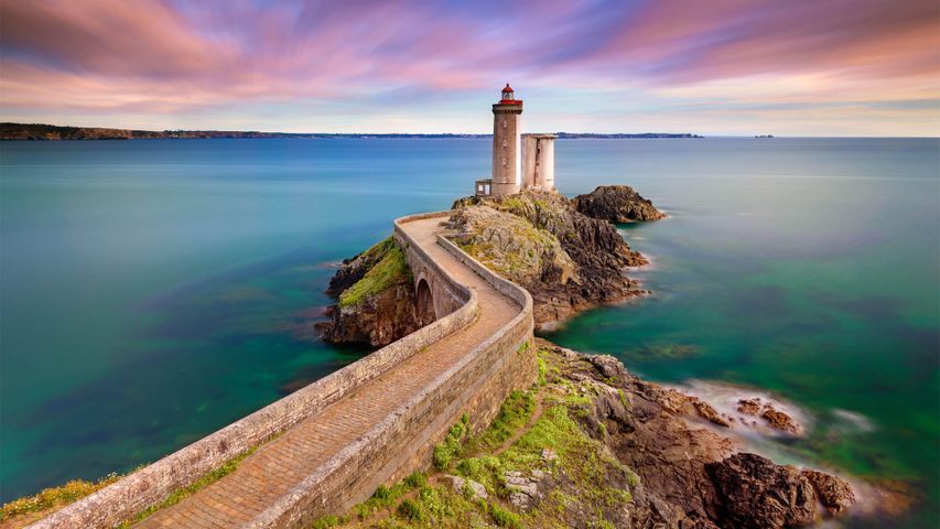 Petit Minou Lighthouse, Plouzané, Brittany, France