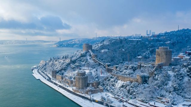 Rumeli Hisarı sur le Bosphore, Istanbul, Turquie