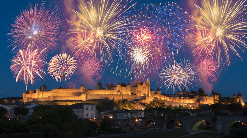 Feu d'artifice du 14 juillet à Carcassonne, Occitanie