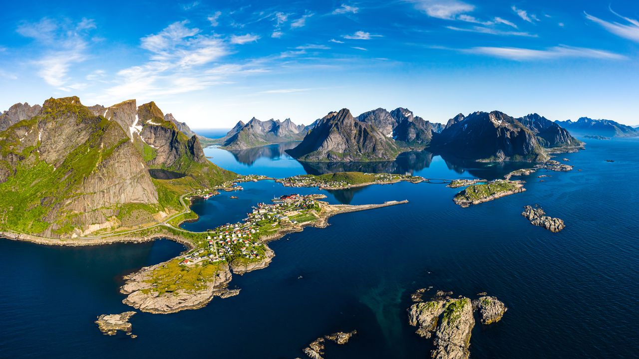 Å fishing village, Fjord mountains, Lofoten Islands, Norway