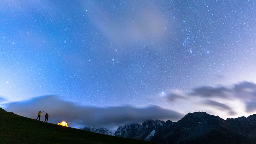 Night Skies PREMIUM 4K Themes for Windows | Free Wallpaper