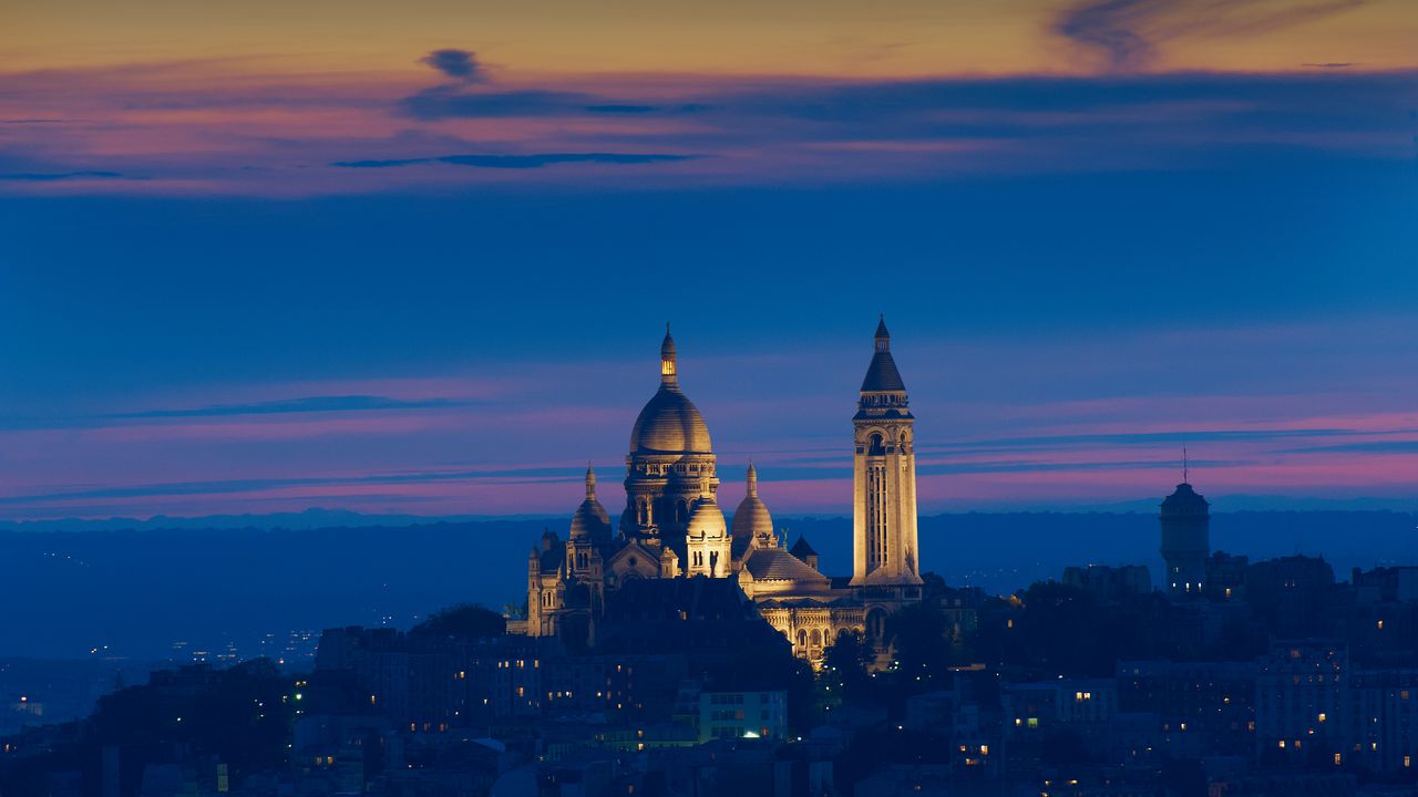 Montmartre e a Basílica de Sacré-Cœur, Paris, França