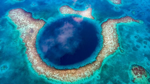 Great Blue Hole, Belize