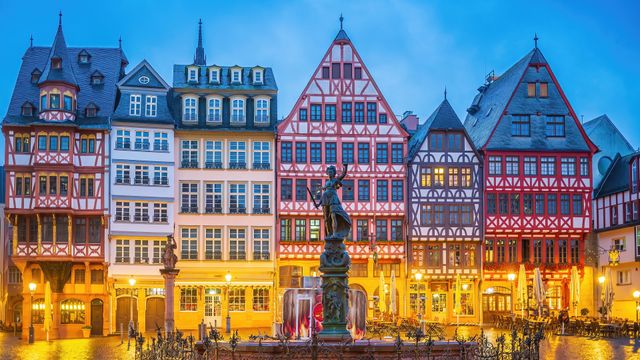 Römerberg, historischer Altstadtplatz in Frankfurt am Main