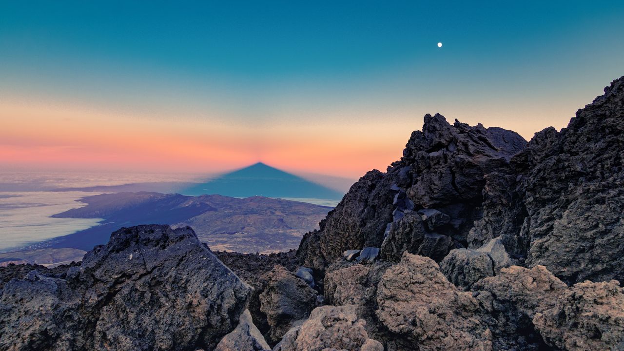 Atardecer en el Parque Nacional del Teide, Santa Cruz de Tenerife, España