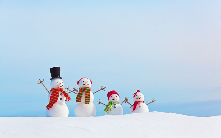 Snow Sculptures Theme for Windows 10