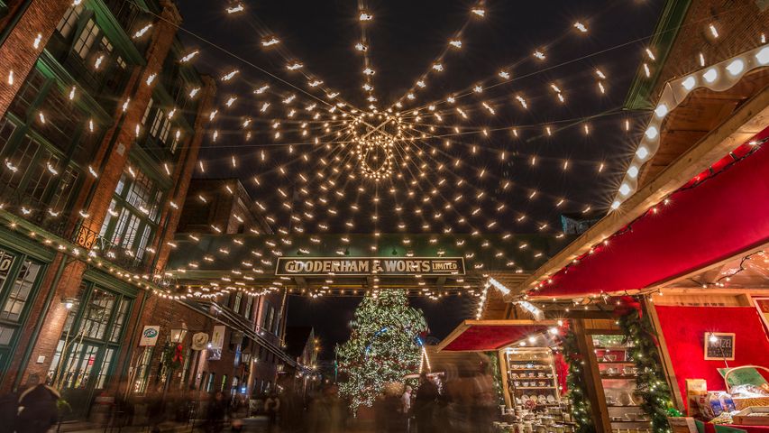 Toronto Christmas Market at the Distillery District