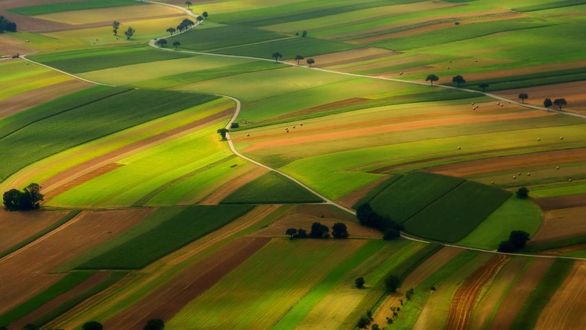 Aerial Farmland PREMIUM 4K Windows 10 Theme