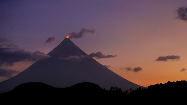 「マヨン山」フィリピン, ルソン島