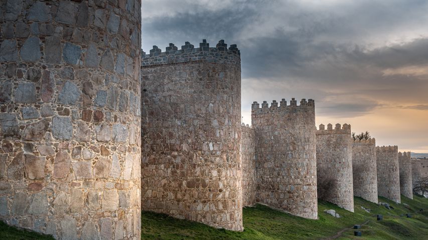 Mediaeval city walls, Ávila, Spain