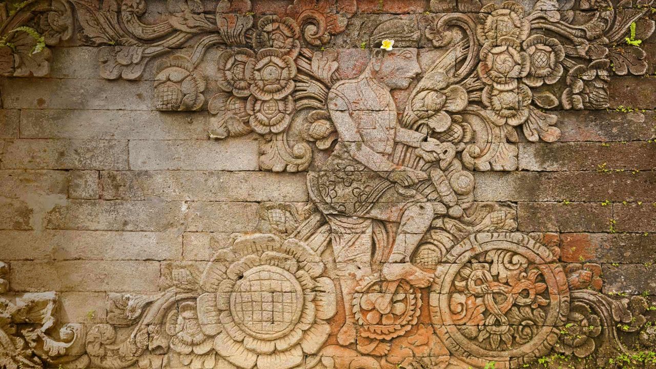 A carving of artist W.O.J. Nieuwenkamp in the Pura Meduwe Karang temple in Bali, Indonesia