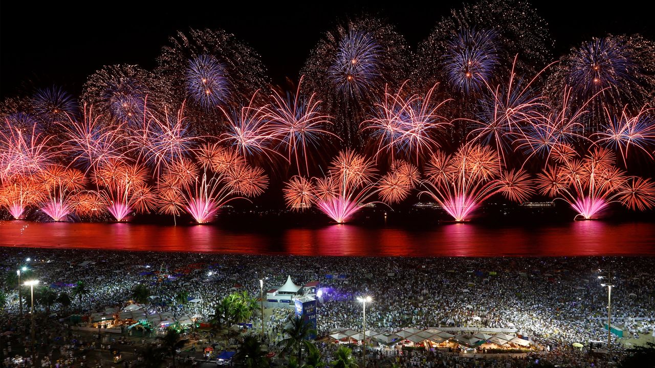ClariS 銀テープ 2014 NEW YEARS FESTIVAL Happy New Year 2014 - The Atlantic