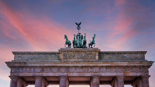 Brandenburger Tor bei Sonnenuntergang, Berlin