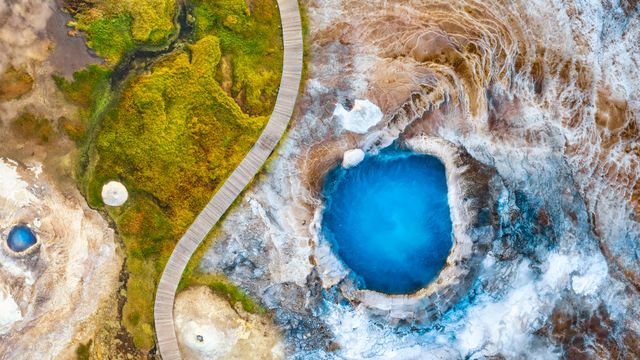 Piscina geotérmica Bláhver, Hveravellir, Islândia