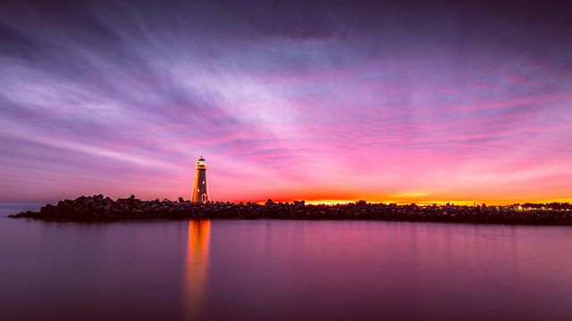 ライト・ランタン BRIESTA sunset beach A bedazzled beacon