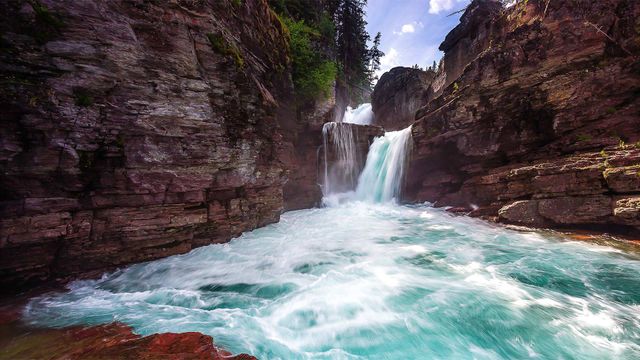 St. Mary Falls im Glacier-Nationalpark, Montana, USA