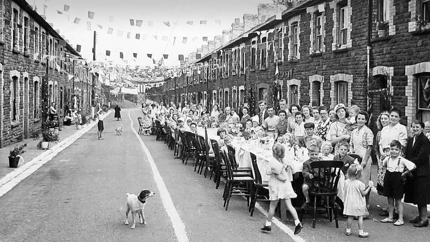 Street party for the coronation of Queen Elizabeth II in 1953