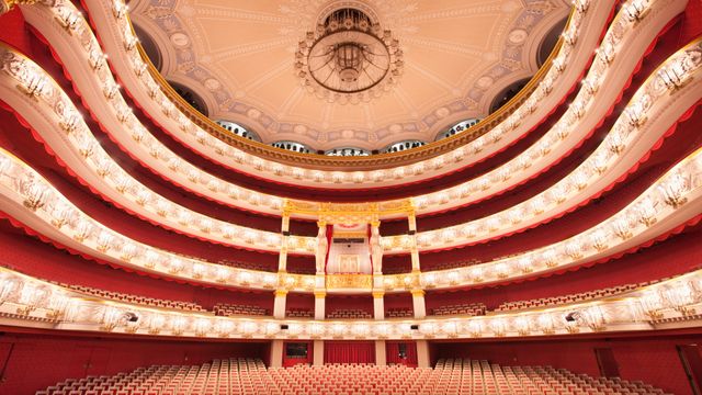 Innenansicht Münchner Nationaltheater Opernhaus, München, Bayern