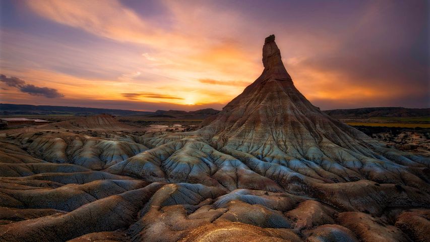Colourful sunset over Castildetierra, in the Natural Park of Bardenas Reales, Navarre, Spain