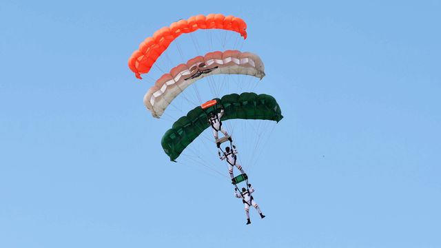 Air show at Bamhrauli Air station, 2017