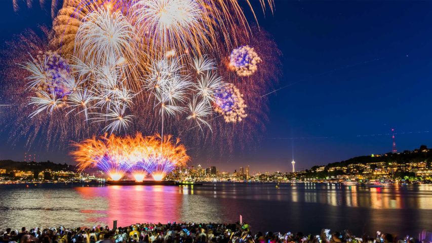 July 4th fireworks over Lake Union, Seattle